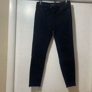 Kenneth Cole Jess skinny jeans size 6